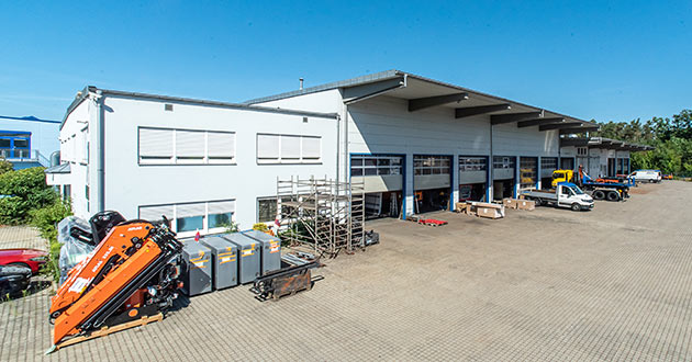 Ausschnitt vom Betriebsgebäude Albert Fahrzeugbau